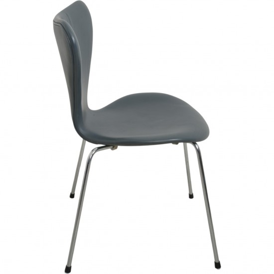 Sæt af 6 Arne Jacobsen Syver stole i gråt læder 1986