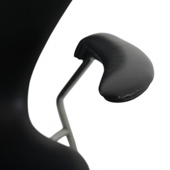 Sæt af 5 Arne Jacobsen Syver armstole i sort læder 1990'erne