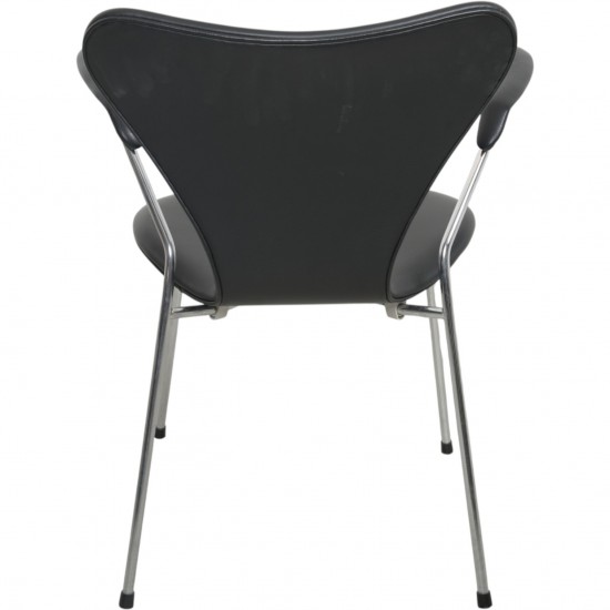 Sæt af 5 Arne Jacobsen Syver armstole i sort læder 1990'erne