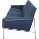 Arne Jacobsen 3303 3.seater airport sofa in blue fabric 1984