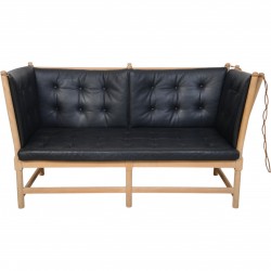 Børge Mogensen Spoke back sofa in beech and black leather 1963