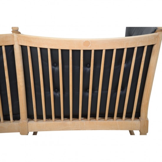 Børge Mogensen Spoke back sofa in beech and black leather 1963
