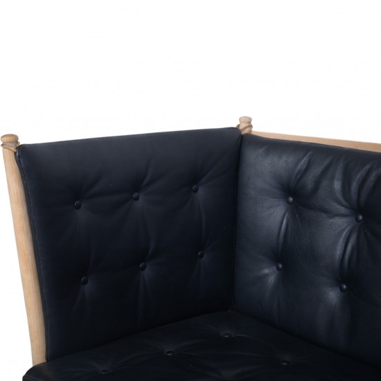 Børge Mogensen Spoke back sofa in beech and black leather 1963
