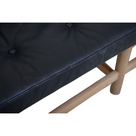 Børge Mogensen Spoke back sofa in beech and black leather 1963