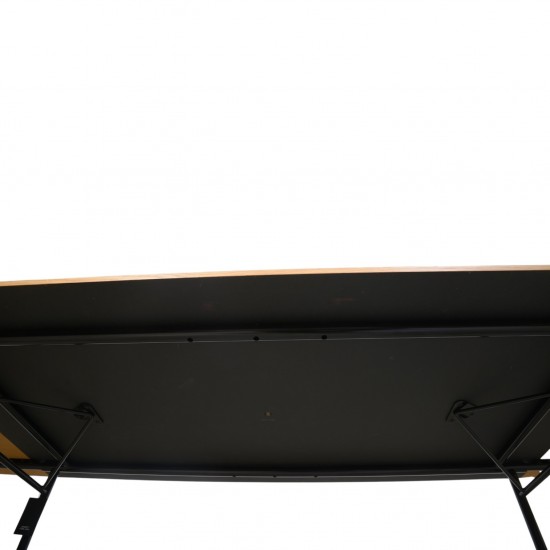 Finn Juhl white Nyhavns table 2020