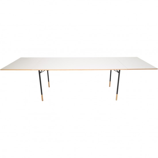 Finn Juhl white Nyhavns table 2020