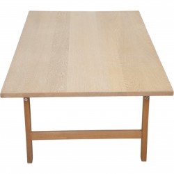 Hans Wegner Coffee table in oak 140x83 1980s