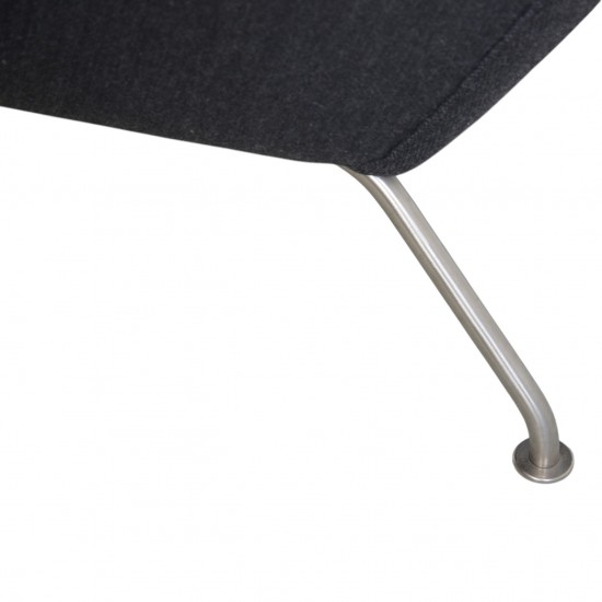 Hans Wegner Wingchair with stool in grey fabric 2019
