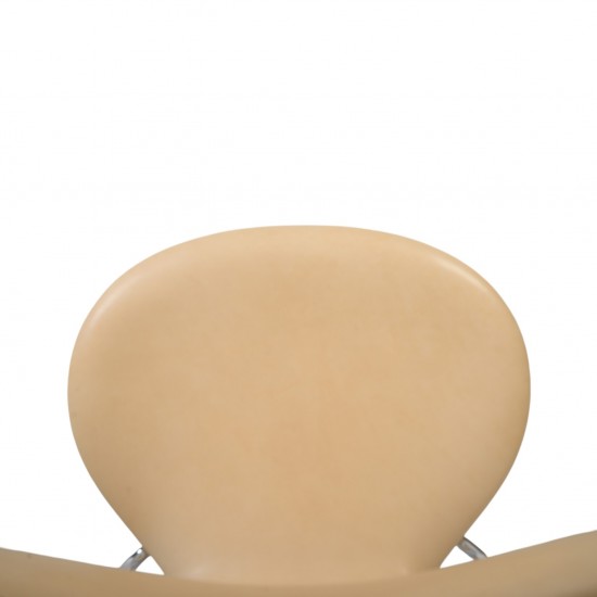 Sæt af 2 Arne Jacobsen Syver stole i natur læder 2000'erne