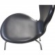 Sæt af 6 Arne Jacobsen Syver stole i sort læder 2000'erne