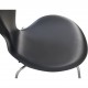 Sæt af 6 Arne Jacobsen Syver stole i sort læder 2000'erne