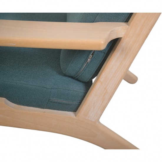 Hans Wegner Ge290a loungestol i grønt stof og bøg 2000'erne