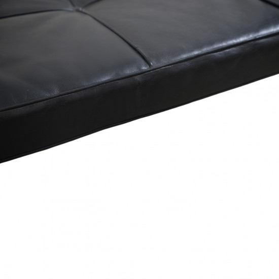Poul Kjærholm PK81 daybed i sort læder 1980'erne