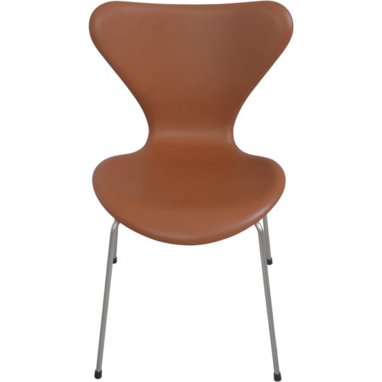 Set of 6 Arne Jacobsen Seven chairs in walnut classic leather 1979