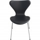 Set of 8 Arne Jacobsen Seven chairs in black classic leather 2000s
