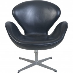 Arne Jacobsen vintage Swan chair in black leather 1960s