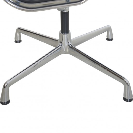 Charles Eames Ea208 chair in black leather 2008