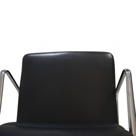 Charles Eames Ea217 office chair in black leather 2011