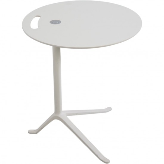 Fritz Hansen white little friend table 2015