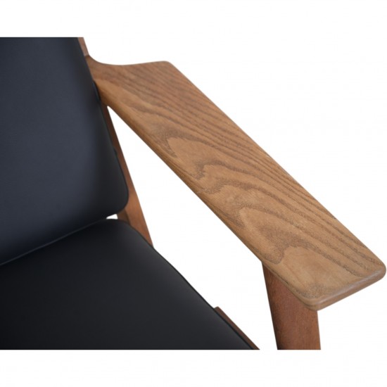 Hans Wegner GE290 chair in oak and black leather 1980s
