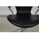 Arne Jacobsen Seven office chair 3217 with black classic leather 