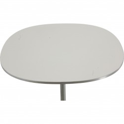 Arne Jacobsen Super circular table 75 cm