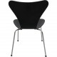 Sæt med 4 sorte Arne Jacobsen Syver stole