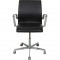 Arne Jacobsen Oxford chair in black essential leather