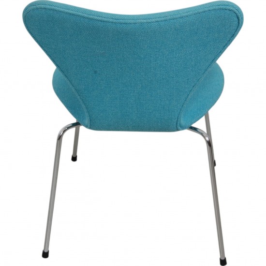 Sæt med 6 Arne Jacobsen Syver stole i blåt stof