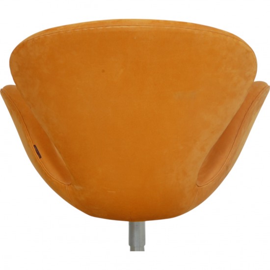 Arne Jacobsen Svane stol i gul alcantara