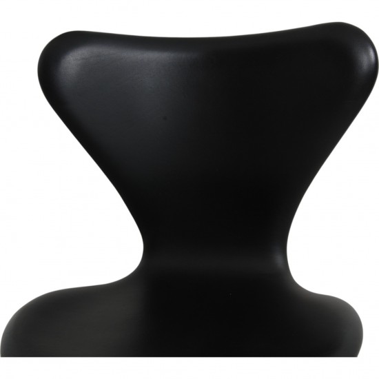 Sæt med 6 Arne Jacobsen Syver stole i sort Essential læder