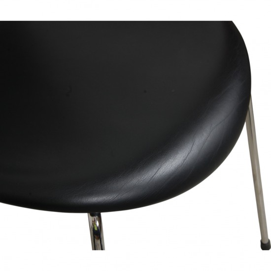 Sæt med 6 Arne Jacobsen Syver stole i sort Essential læder