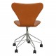Arne Jacobsen Seven office chair model 3117 reupholstered in leather
