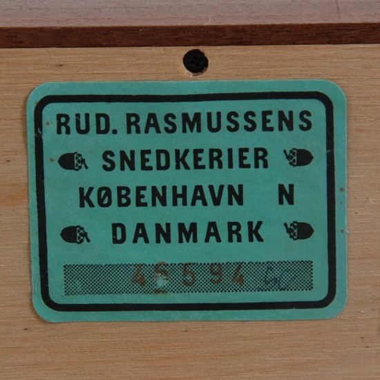 Mogens Koch skab af mahogni