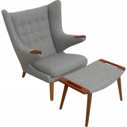 Hans Wegner Papa bear chair with stool in grey Hallingdal fabric