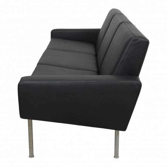 Hans J Wegner 3pers Airport sofa newly upholstered with black bison leather