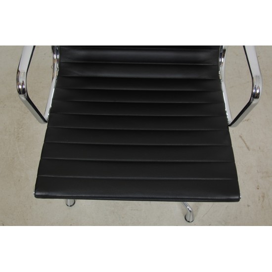 Charles Eames Ea-108 chair black leather, chrome 2008