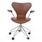 Arne Jacobsen syver kontorstol 3217 i mokka classic læder 