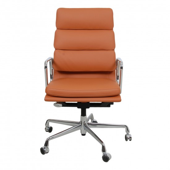  Charles Eames New Office chair, EA-219, cognac leather 