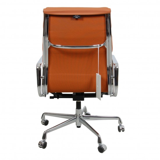  Charles Eames New Office chair, EA-219, cognac leather 