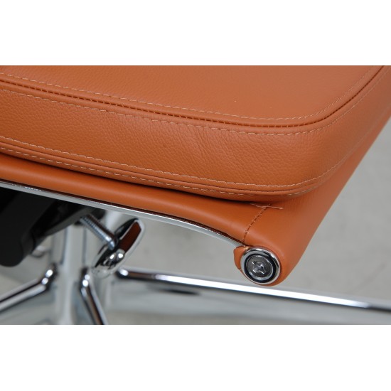  Charles Eames New Office chair, EA-219, cognac leather 