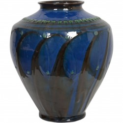 Herman A. Kähler. Vase af lertøj.