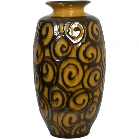 H.A. Kähler. Vase af lertøj. 