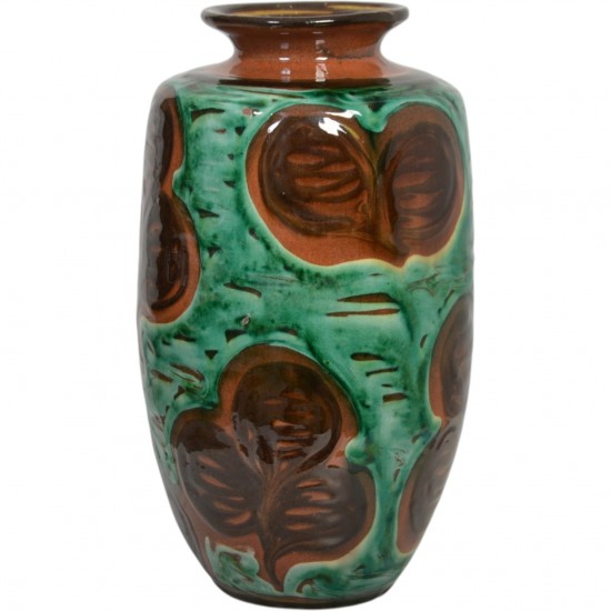 Herman A. Kähler. Vase af keramik.