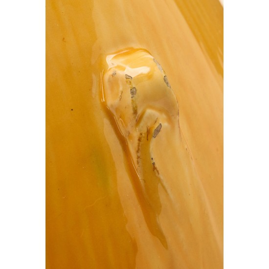 Svend Hammershøi: Vase af lertøj.