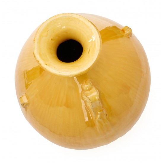 Svend Hammershøi: Vase af lertøj.