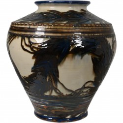 Herman A. Kähler. Gulvvase af lertøj.