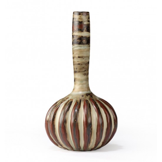 Axel Salto (1889-1961). Stoneware vase, decorated with sung glaze. Axel Salto (1889-1961). Stoneware vase, decorated with sung glaze.