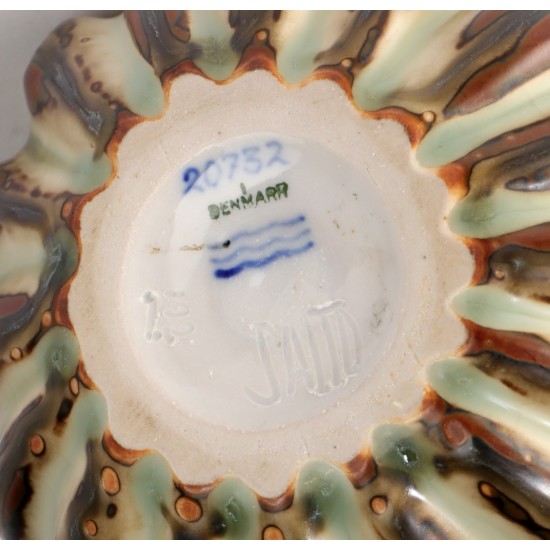 Axel Salto (1889-1961). Stoneware vase, decorated with sung glaze. Axel Salto (1889-1961). Stoneware vase, decorated with sung glaze.