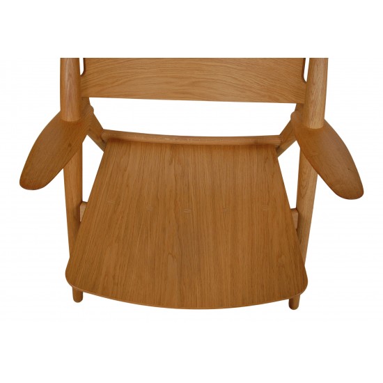 Hans Wegner CH28T lounge chair oiled oak